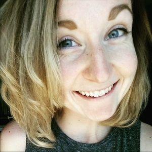 Meet your Posher, Ashlie